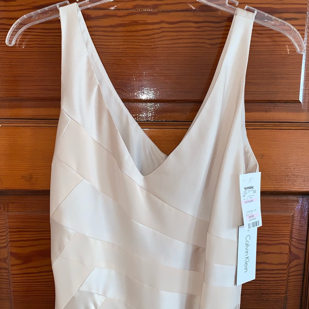 NWT Calvin Klein long cream colored dress sz 8